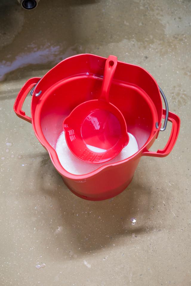 Bucket, 20 Litre, White