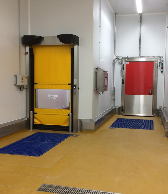 ProfilGate® sti55 Aqua wet cleaning and disinfection system, WLH (mm) 2177 x 1995 x 55, 1 x V2A-Tray, 12 x Grate