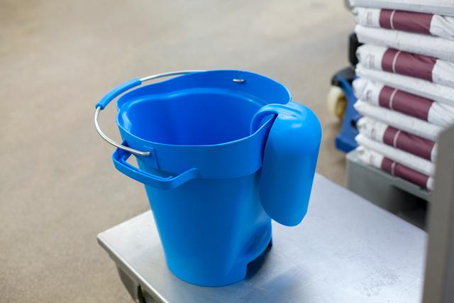 Bucket, 20 Litre, White