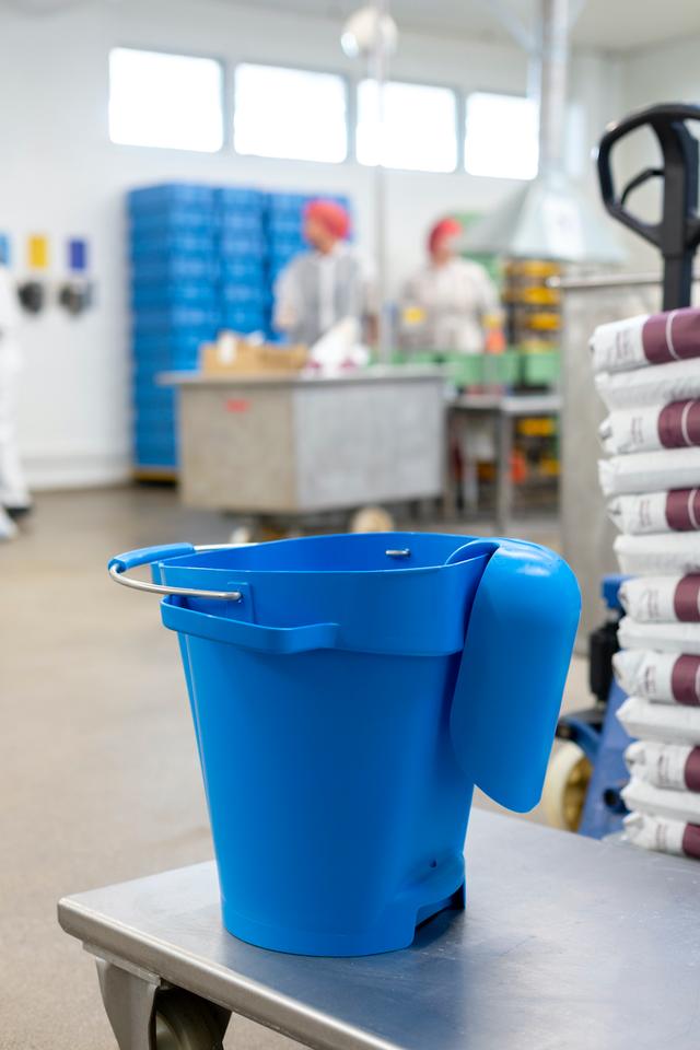 Bucket, 20 Litre, Yellow