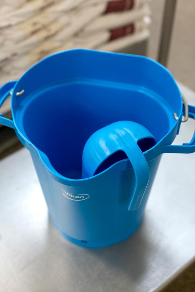 Bucket, 20 Litre, Yellow