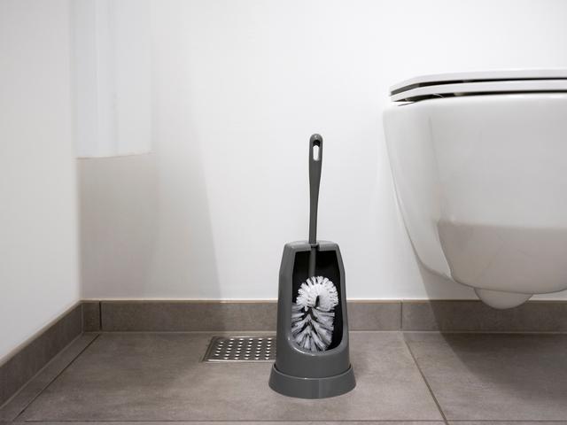 Vikan Toilet Brush w/Rim Brush, 400 mm, Medium, Grey Vikan Toilet Brush w/Rim Brush, 400 mm, Medium, Grey