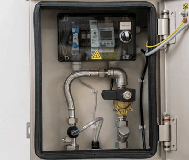 ProfilGate® aqua Dosing Station, WHD (mm) 300 x 380/450 x 200, including 25l canister holder ProfilGate® aqua Dosing Station, WHD (mm) 300 x 380/450 x 200, including 25l canister holder