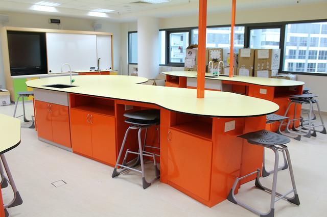 AdvanceLab student stool, seat height 460mm, 560mm, 660mm, 760mm AdvanceLab student stool, seat height 460mm, 560mm, 660mm, 760mm