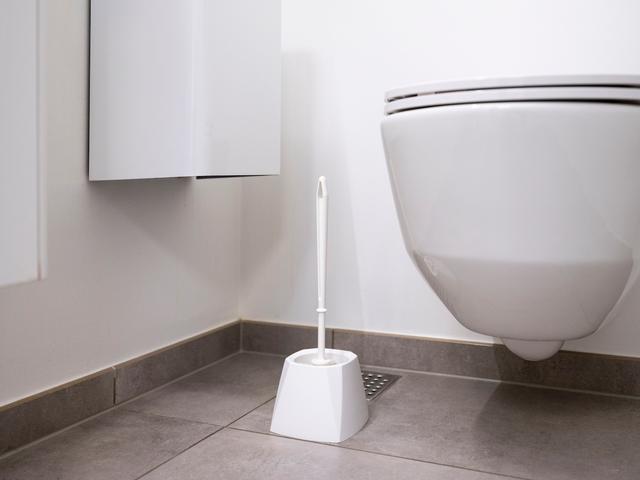 Vikan Toilet Brush, 400 mm, Medium, White Vikan Toilet Brush, 400 mm, Medium, White